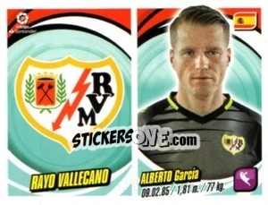 Sticker Escudo / Alberto García - Liga 2018-2019. South America n. 215 - Panini