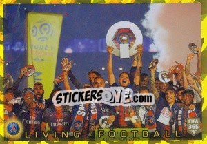 Figurina Paris Saint-Germain Living Football - FIFA 365 2020. 442 stickers version - Panini