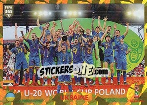 Sticker FIFA U-20 World Cup Poland 2019 Winner - FIFA 365 2020. 448 stickers version n. 424 - Panini