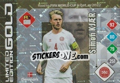 Figurina Simon Kjaer - Road to FIFA World Cup Qatar 2022. Adrenalyn XL - Panini