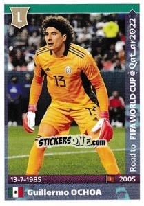 Figurina Guillermo Ochoa - Road to FIFA World Cup Qatar 2022 - Panini