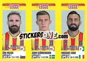 Figurina Žan Majer / John Björkengren / Massimo Coda - Calciatori 2021-2022 - Panini