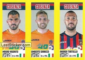 Sticker Mauro Vigorito / Umberto Saracco / Andrea Tiritiello - Calciatori 2021-2022 - Panini