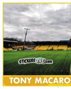 Sticker Tony Macaroni Arena - Scottish Professional Football League 2021-2022 n. 126 - Topps