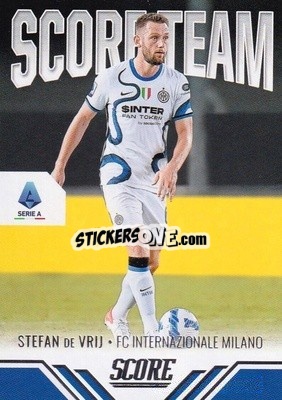 Sticker Stefan de Vrij - Score Serie A 2021-2022 n. ST20 - Panini