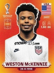 Figurina Weston McKennie - FIFA World Cup Qatar 2022. International Edition - Panini