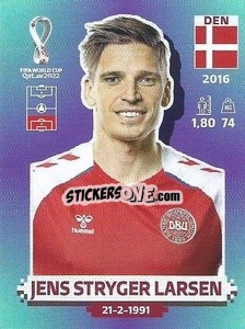 Sticker Jens Stryger Larsen - FIFA World Cup Qatar 2022. Standard Edition - Panini