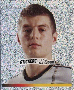 Sticker Toni Kroos (Glitzer) - Deutsche Nationalmannschaft 2011 n. 110 - Panini