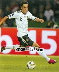 Sticker Mesut Özil - Deutsche Nationalmannschaft 2011 n. 121 - Panini