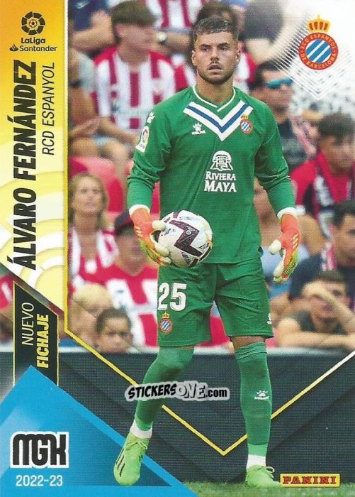 Figurina Alvaro Fernández - Liga 2022-2023. Megacracks n. 477 - Panini