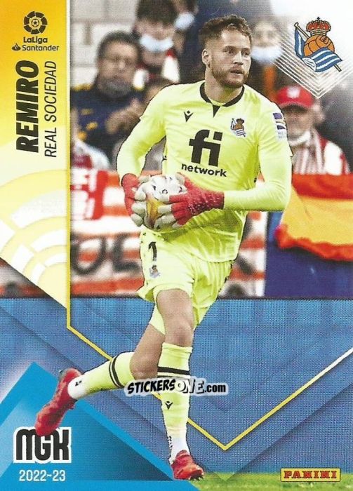 Figurina Remiro - Liga 2022-2023. Megacracks n. 281 - Panini