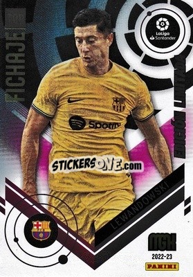 Sticker Robert Lewandowski - Liga 2022-2023. Megacracks - Panini