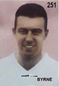 Cromo Johnny Byrne