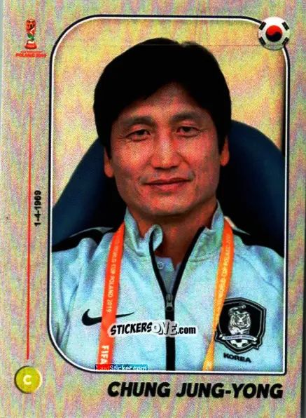 Sticker Coach: Chung Jung-yong - World Cup U-20 Poland 2019 n. 416 - Gloria Editions