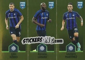 Sticker Edin Džeko / Romelu Lukaku / Lautaro Martínez - FIFA 365: 2022-2023 n. 305 - Panini