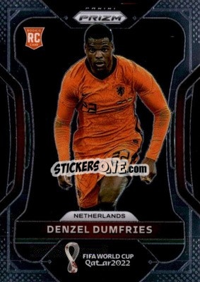 Sticker Denzel Dumfries - FIFA World Cup Qatar 2022. Prizm - Panini