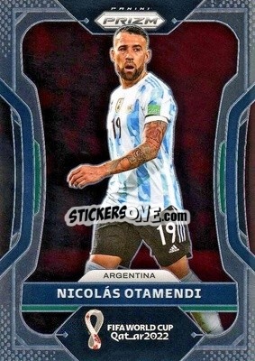 Figurina Nicolas Otamendi - FIFA World Cup Qatar 2022. Prizm - Panini