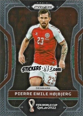 Figurina Pierre Emile Hojbjerg - FIFA World Cup Qatar 2022. Prizm - Panini