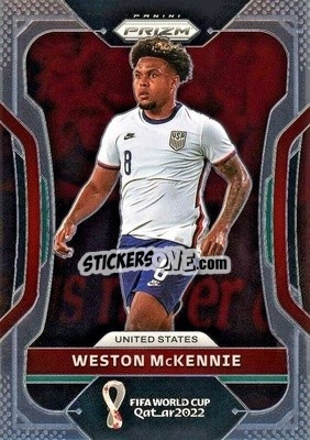 Sticker Weston McKennie - FIFA World Cup Qatar 2022. Prizm - Panini