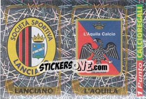 Sticker Scudetto Lanciano / Scudetto L'Aquila - Calciatori 2003-2004 n. 677 - Panini