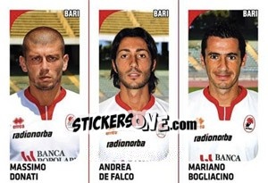 Figurina Massimo Donati / Andrea De Falco / Mariano Bogliacino - Calciatori 2011-2012 - Panini