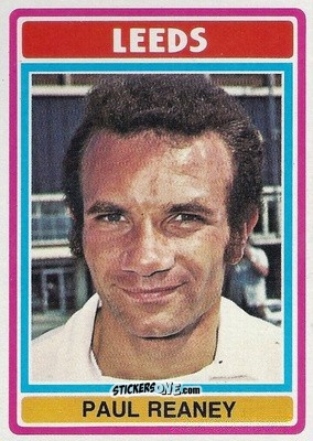 Sticker Paul Reaney - Footballers 1976-1977
 n. 76 - Topps