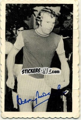 Sticker Bobby Moore - Footballers 1973-1974
 - A&BC