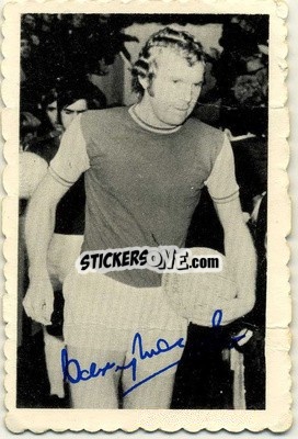 Sticker Bobby Moore - Footballers 1973-1974
 n. CCP32 - A&BC