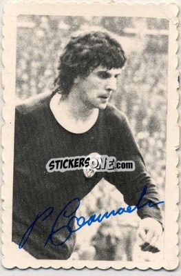 Sticker Peter Cormack - Footballers 1973-1974
 - A&BC