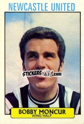 Sticker Bobby Moncur - Footballers 1971-1972
 n. 11 - A&BC