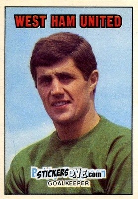 Sticker Bobby Ferguson - Footballers 1970-1971
 - A&BC