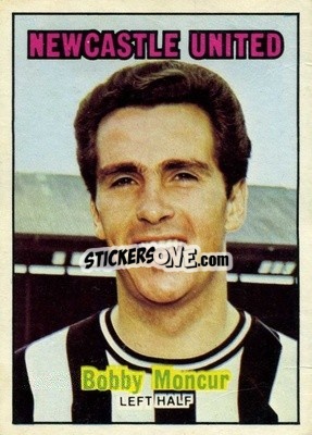 Cromo Bobby Moncur - Footballers 1970-1971
 - A&BC