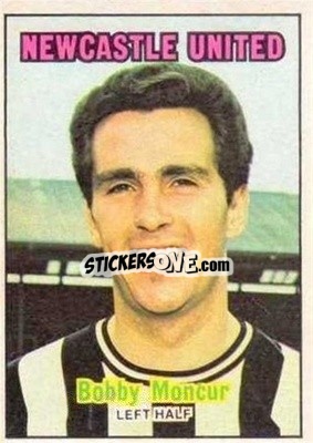Sticker Bobby Moncur - Scottish Footballers 1970-1971
 - A&BC