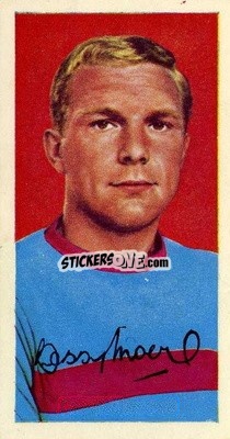 Sticker Bobby Moore - Famous Footballers (A14) 1966-1967
 - Barratt & Co.
