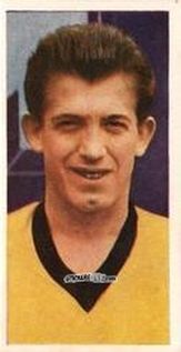 Sticker Peter Broadbent - Footballers 1960
 n. 2 - Cadet Sweets
