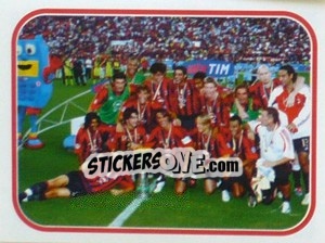 Sticker Il Milan Vincitore Della Supercoppa Italiana - Calciatori 2004-2005 - Panini