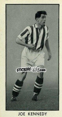Sticker Joe Kennedy - Famous Footballers 1957
 n. 10 - D.C. Thomson