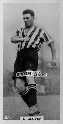 Sticker Pat Glover - Footballers in Action 1934
 n. 51 - Gallaher Ltd.

