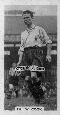 Sticker Willie Cook - Footballers in Action 1934
 n. 24 - Gallaher Ltd.
