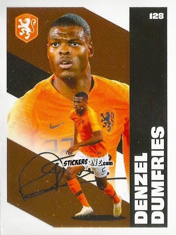 Figurina Denzel Dumfries - Eredivisie Onze Voetbal helden 2021 n. 128 - Albert Heijn
