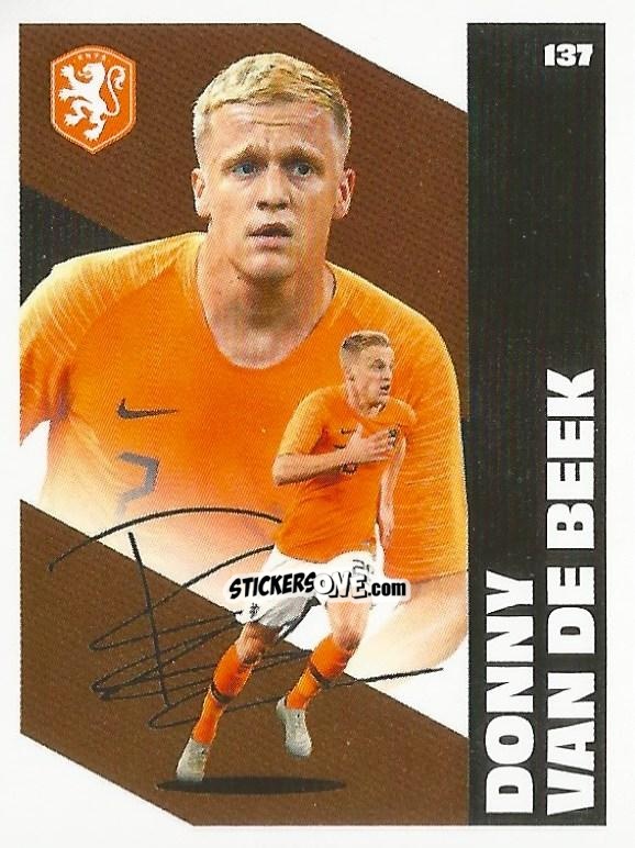 Sticker Donny van de Beek - Eredivisie Onze Voetbal helden 2021 n. 137 - Albert Heijn
