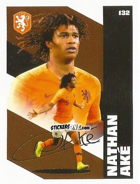 Figurina Nathan Aké - Eredivisie Onze Voetbal helden 2021 n. 132 - Albert Heijn
