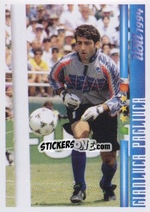 Figurina Gianluca Pagliuca. Un portiere "Al bacio"