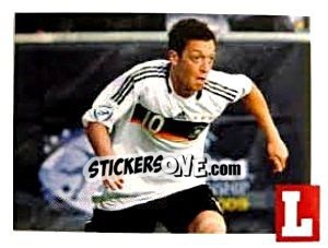Sticker Mesut Ozil - Estrellas Del Futbol Mundial 2010 n. 115 - LIBERO VM

