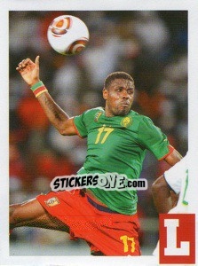 Cromo Mohamadou Idrissou - Estrellas Del Futbol Mundial 2010 - LIBERO VM

