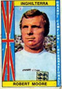 Figurina Robert (Bobby) Moore - Calciatori 1970-1971
 n. 66 - Edis