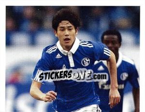 Sticker Atsuto Uchida - Fc Schalke 04. 2011-2012 - Panini