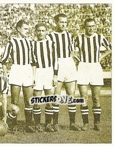 Sticker Ecco la Juve che trionfa in Coppa Italia (1941/42) part 2 - La Storia della Juve - Masters Edizioni