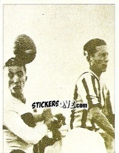 Sticker Varglien I si oppone agli attacchi della Sampierdarenese part 1 - La Storia della Juve - Masters Edizioni