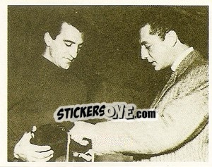 Sticker Agnelli Passa Molte Ore Con La Squadra, Gui E Con Parola - La Storia della Juve n. 51 - Masters Edizioni